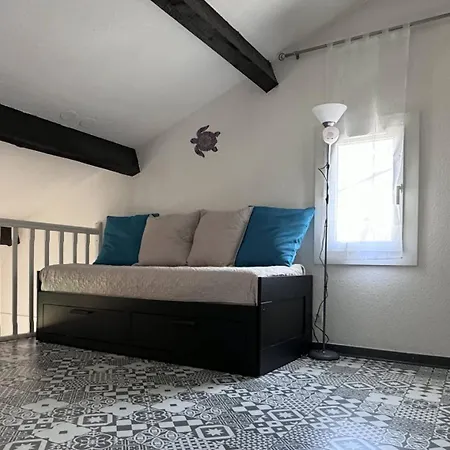 4htama5-charmante Maisonnette Avec Terrasse 아파트 *